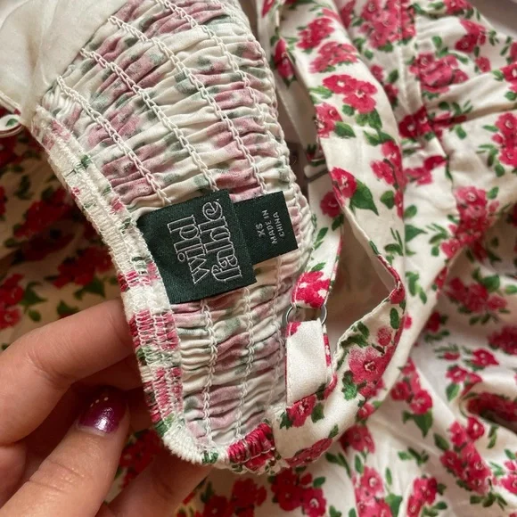 [SOLD] Wild fable target floral halter romper - Picture 2 of 3